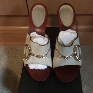 Vintage Gucci sandals